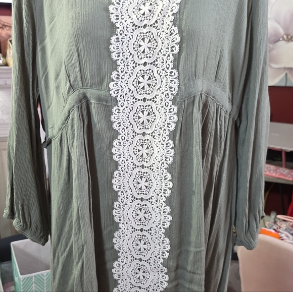 Flying Tomato Midi Boho Dress White Lace SZ Medium New - Picture 8 of 8